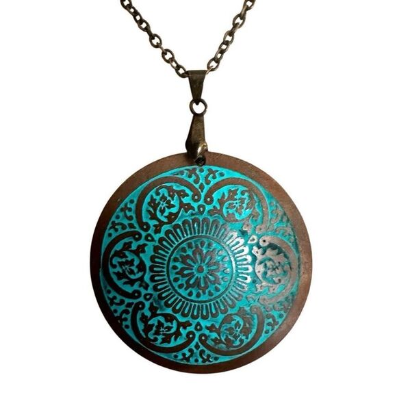 Copper blue circle pendant necklace - Picture 1 of 9